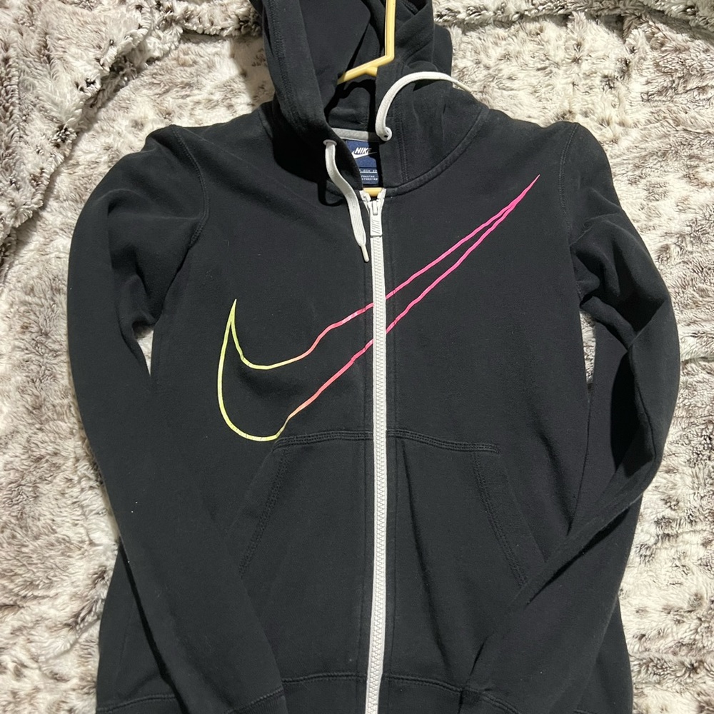 Nike sweater